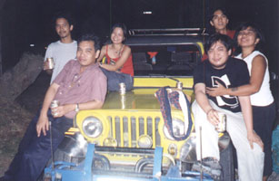 CONTEND-UP Christmas Party 2002