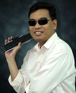 Guess-What-I-Am-Holding? Danny Arao